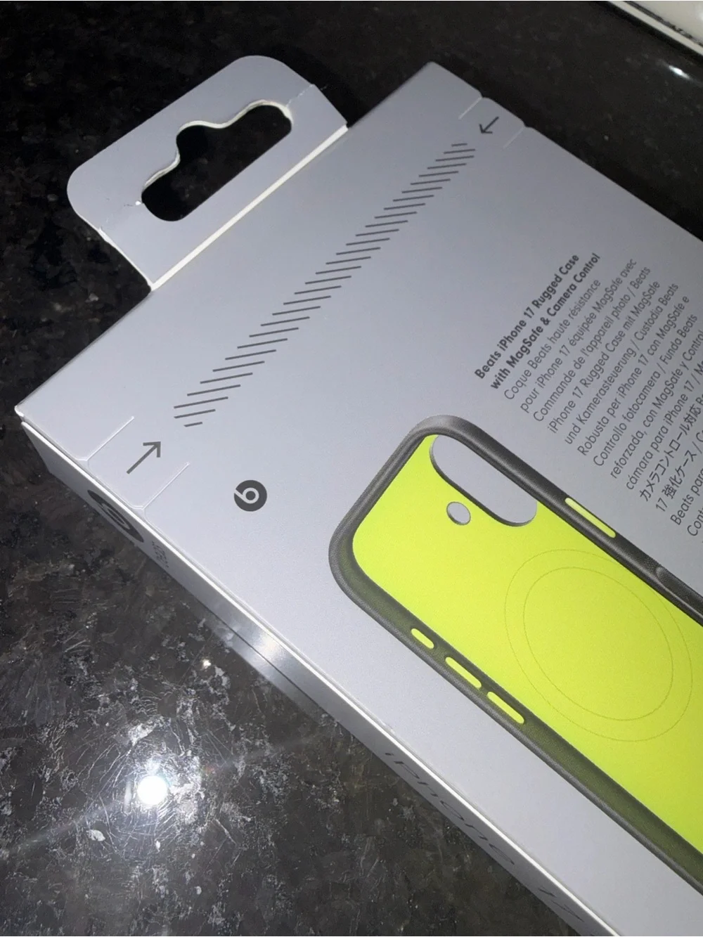 Beats by Dre iPhone 17 Rugged Case with MagSafe & Camera Control - New